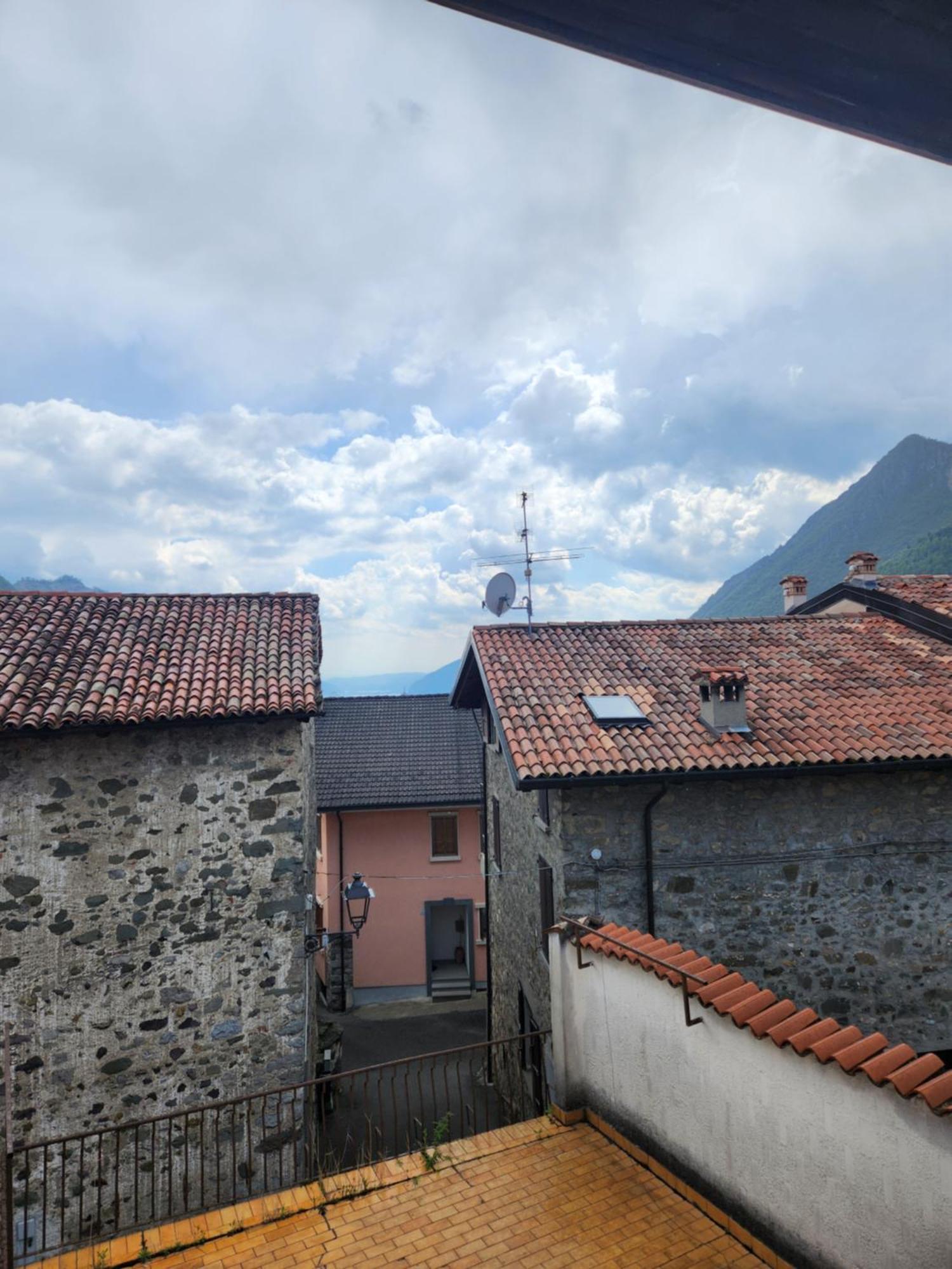 Kidonia - Mountain Iseo Lake Zone Buitenkant foto